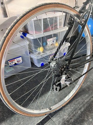 Bicicleta Paseo BH ACWRO Negra