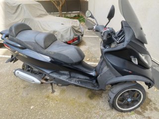 Piaggio MP3 300 LT SPORT Negra