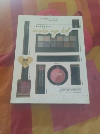 Magic Studio Set de Maquillaje Esencial