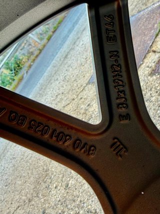 Llantas AUDI RS3 y Neumáticos Pirelli