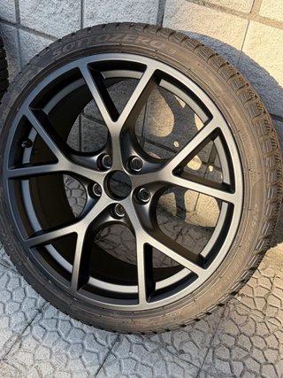 Llantas AUDI RS3 y Neumáticos Pirelli