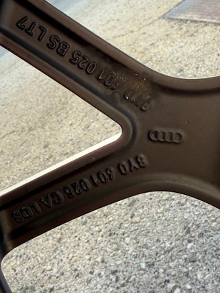 Llantas AUDI RS3 y Neumáticos Pirelli