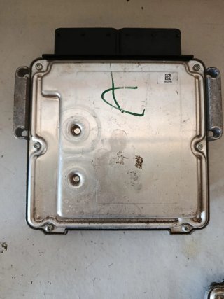 Centralina ECU Jaguar XE 2.0D Bosch GX73-12C520-FA