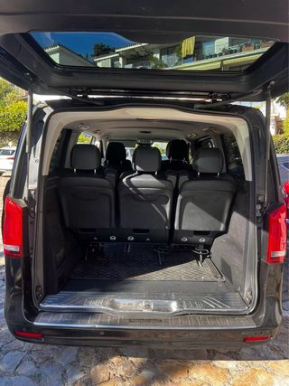 Mercedes-Benz Clase V220 2023