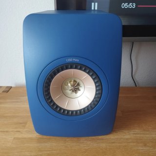 Altavoces KEF LS50 Meta + Ampli Yamaha