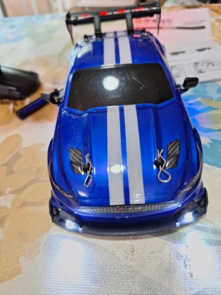 Coche RC Azul con Luces LED