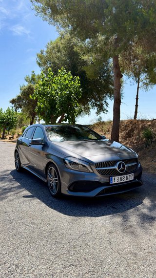 Mercedes Benz  A200