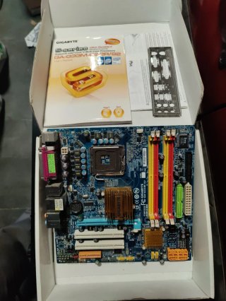 Placa Base Gigabyte GA-G33M-S2 Socket 775