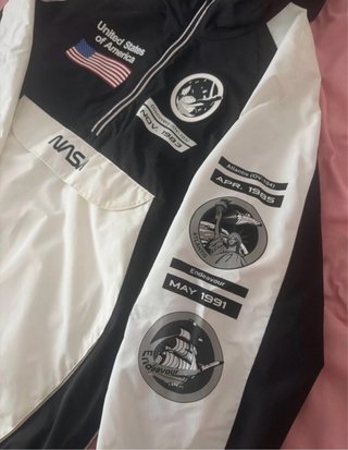 Chaqueta Pull&Bear NASA Talla M