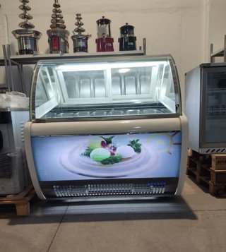 Vitrina expositora de helados