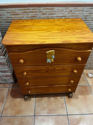 Cómoda bebé madera Micuna con ositos