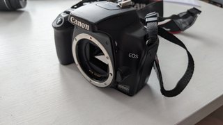 Canon EOS 1000D + Accesorios