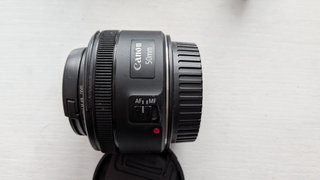 Canon EOS 1000D + Accesorios