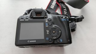 Canon EOS 1000D + Accesorios