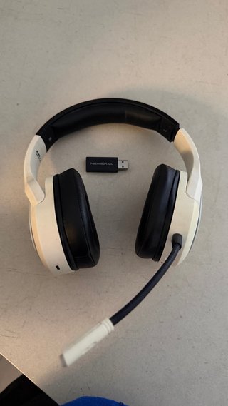 Cascos Bluetooth Newskill con Dongle USB