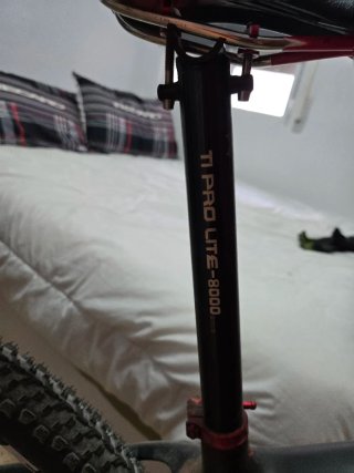 Bicicleta MTB Carbono  cambio por carretera electr