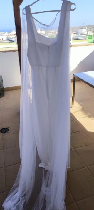 Vestido de Novia EVOKED VILA Talla 48
