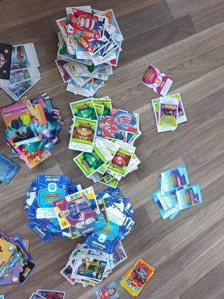 Cromos y cartas variadas: Podemos, Liga,...