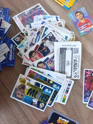 Cromos y cartas variadas: Podemos, Liga,...
