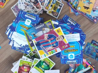 Cromos y cartas variadas: Podemos, Liga,...