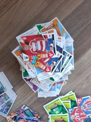 Cromos y cartas variadas: Podemos, Liga,...