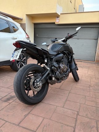 Yamaha MT-07 Negra Mas info DM Precio negociable