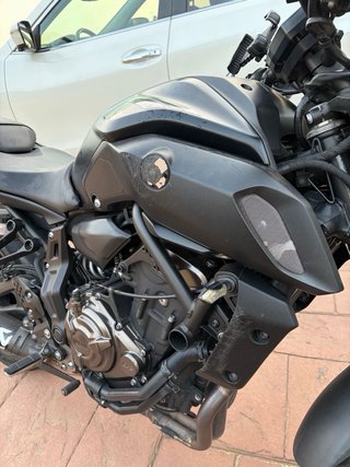 Yamaha MT-07 Negra Mas info DM Precio negociable