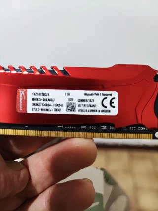 2x 8GB DDR3 RAM PC Fissi Kingston ADATA