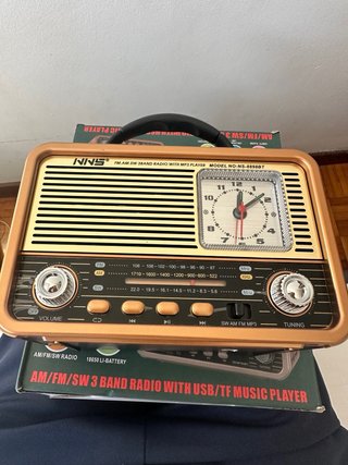 Radio vintage AM/FM/SW con MP3, USB y Bluetooth