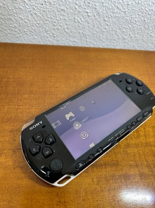 Completa PSP-3004 CIB Piano Black + Cámara + Caja