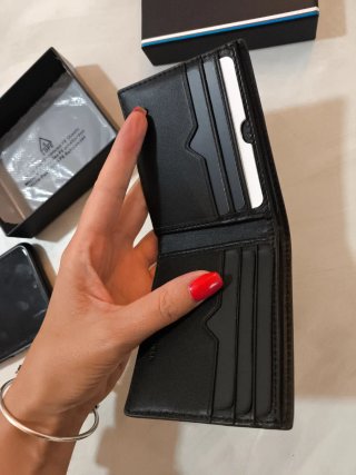 Portafoglio uomo Tommy Hilfiger nero