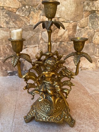 Candelabros de Bronce con Figuras