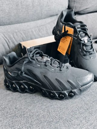 Nike Air Max dn8