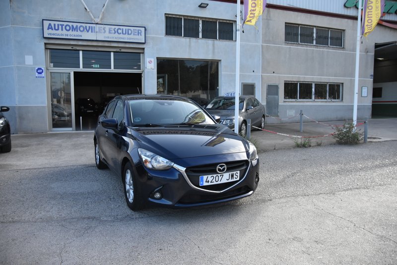 Mazda 2 2017 - foto 1