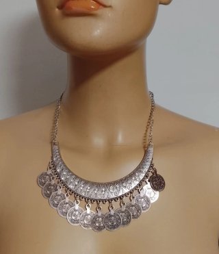 Conjunto collar, pulsera y pendientes