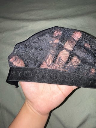 Top encaje Tommy Hilfiger negro