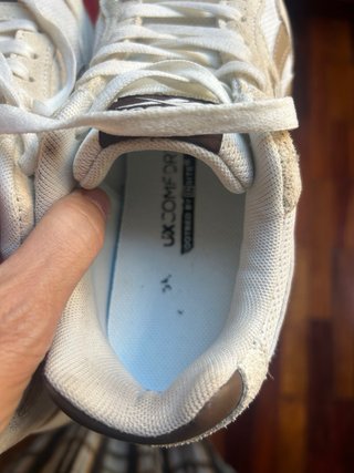 Zapatillas Reebok Mujer Beige y Marrón
