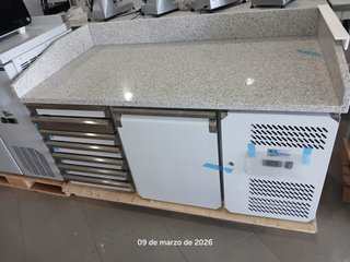 Mesa refrigerada para preparación de pizza