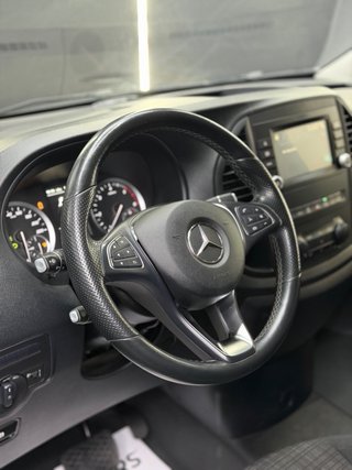 Mercedes-Benz Vito 2021