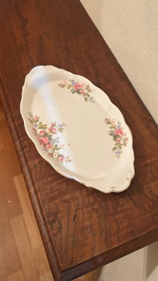 Fuente porcelana Royal Albert flores rosas
