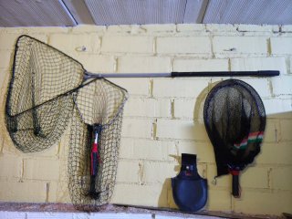 3 Sacaderas: 1 telescópica, 2 plegables