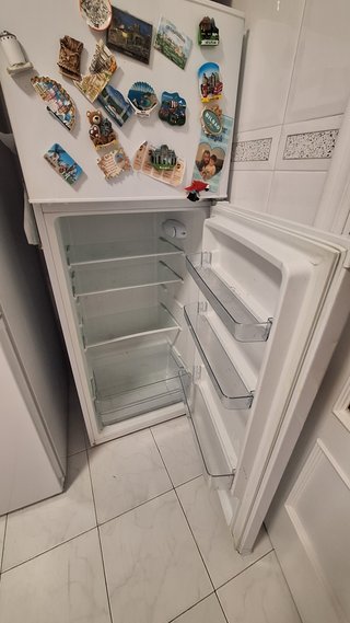 Nevera blanca en buen estado