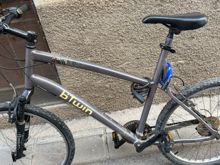 Bicicleta Montaña B-Twin Gris