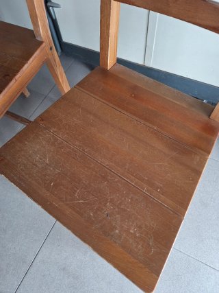 Sillas Ikea madera. BUEN ESTADO. 30€ TODO. 10€/ud