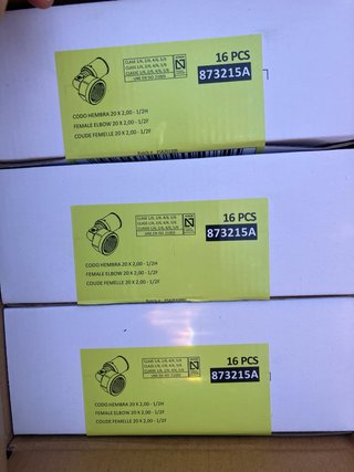 Piezas para tuberia multicapa Arcco.