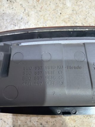 Cenicero Trasero Audi A4 B6 8E0857961D