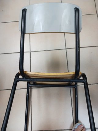 15 Sillas de Aula 25€ por silla.