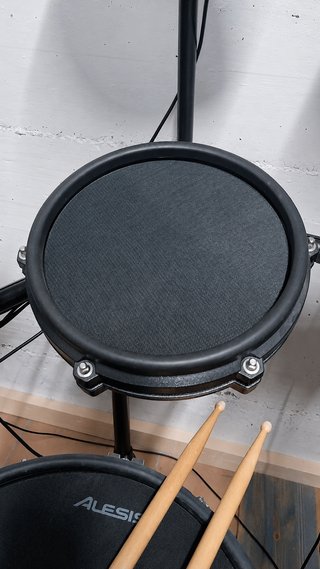 BATERÍA ELECTRÓNICA ALESIS NITRO MESH KIT AMPLIADA
