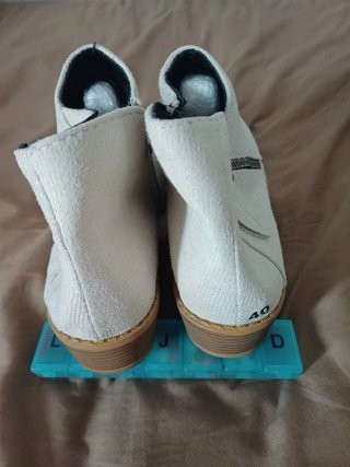 Botines Oliver New York Beige