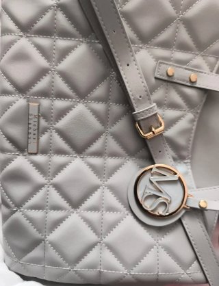 Bolso grande acolchado